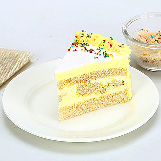 Delicious Butterscotch Cake Half kg Eggless