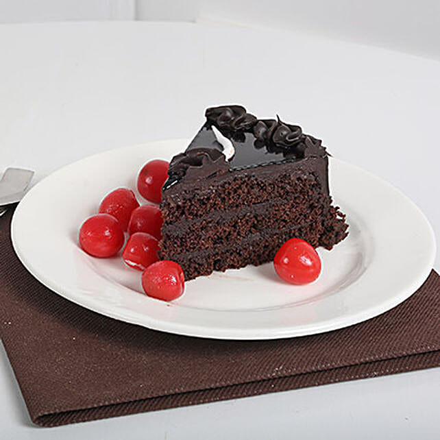 Truffle Cake 2kg Eggless